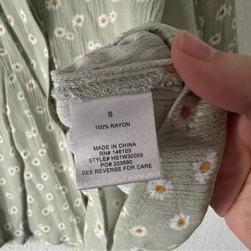 Daisy Floral Mint Gauzy Roll Tab Lightweight Small Hippie Rose Size Small - Picture 10 of 14